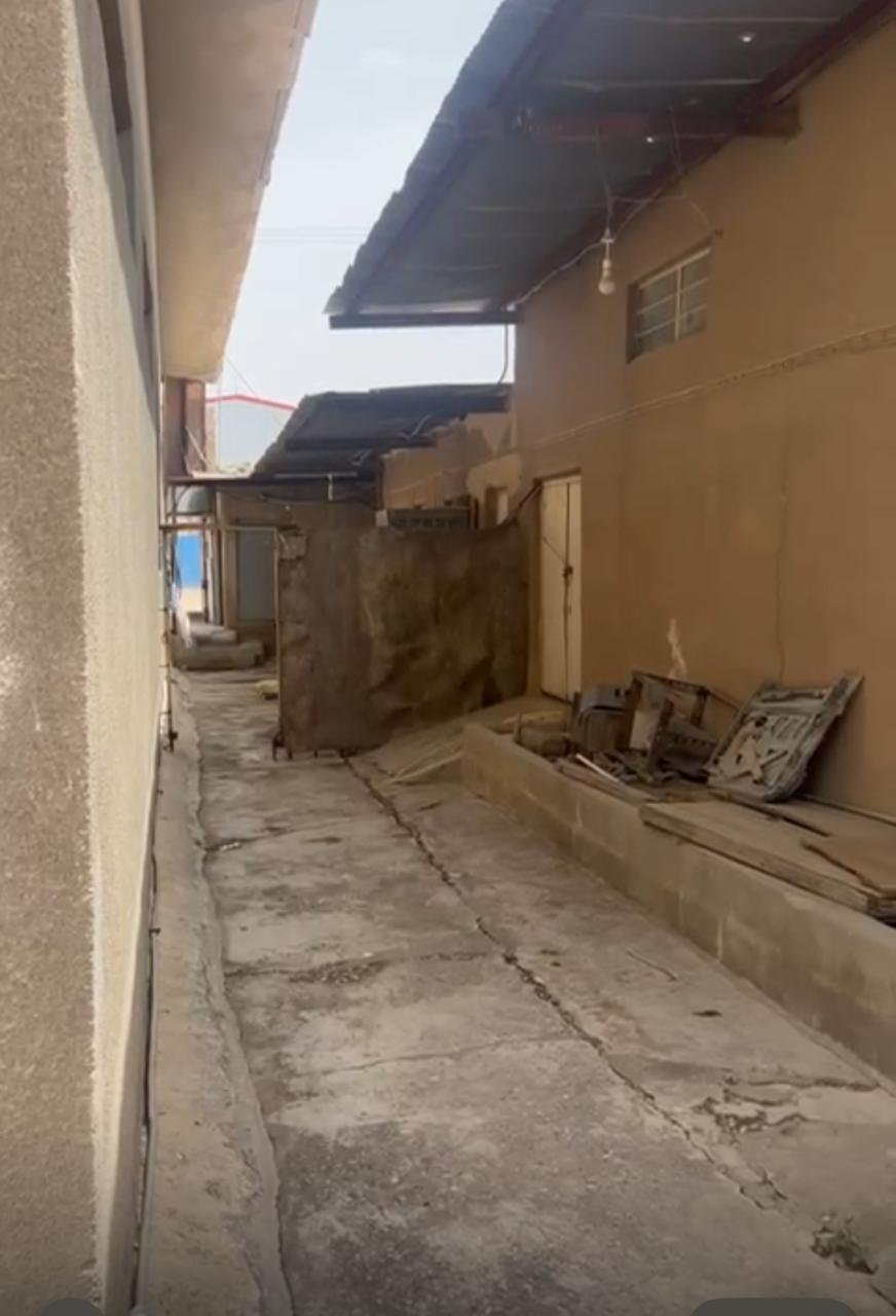 مكائن قص وخياطة في شركة النهرين